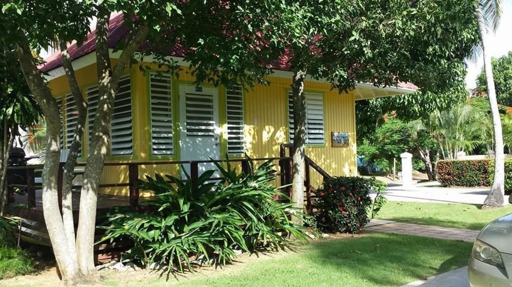 Tres Palmas Inn And Villas Ринкон Екстериор снимка